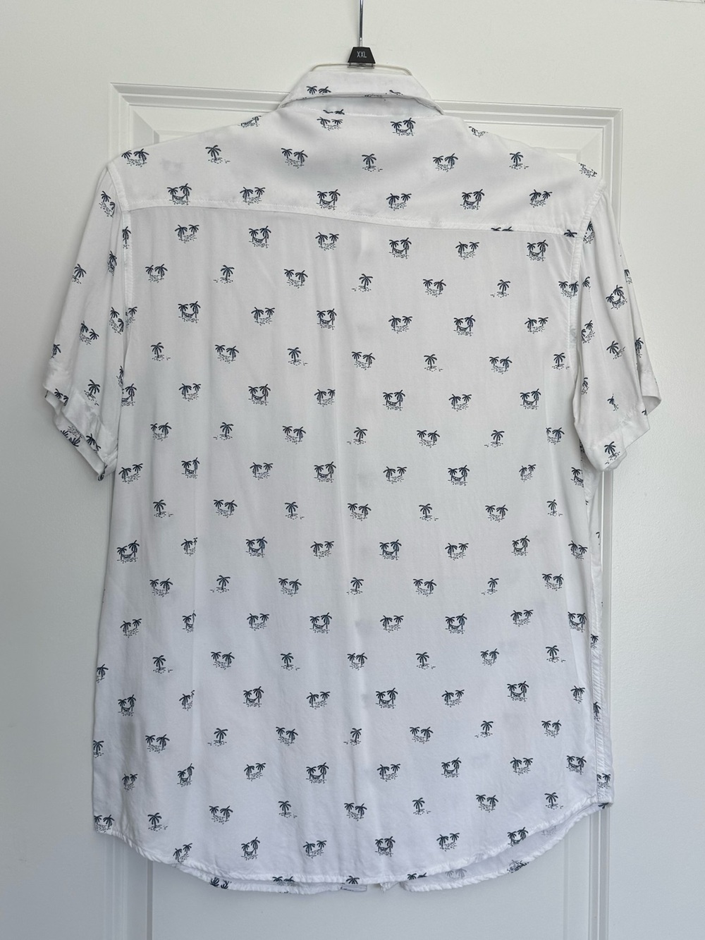 Free Planet White Short-Sleeve Button-Down with Navy Palm Print